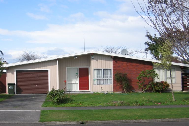 Photo of property in 92 Long Melford Road, Awapuni, Palmerston North, 4412