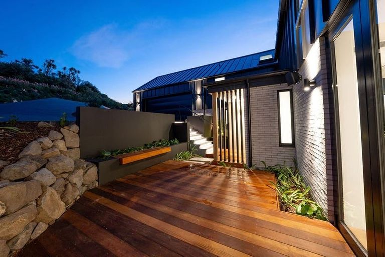 Photo of property in 9 Loader Lane, Clifton, Christchurch, 8081