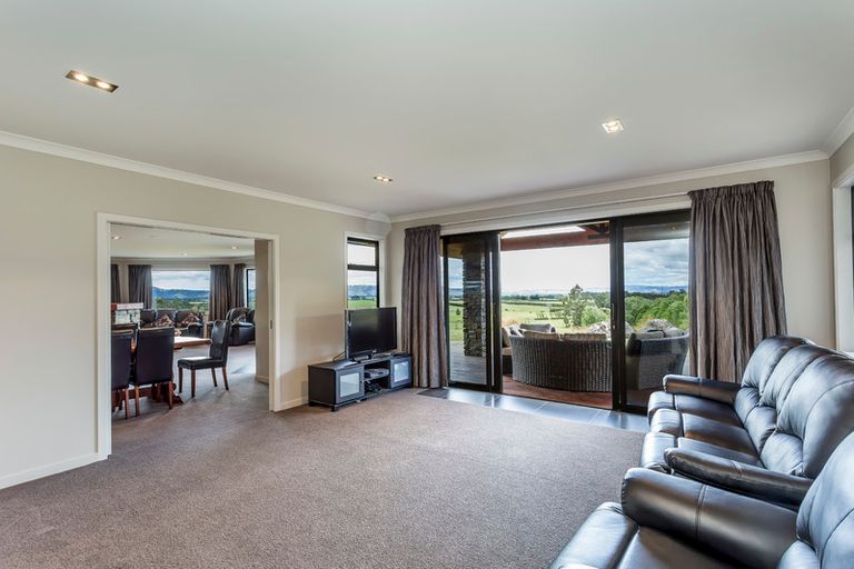 Photo of property in 42 Woodside Road, Woodside, Outram, 9073