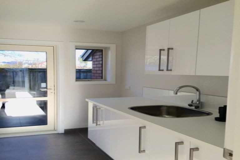 Photo of property in 60a Santa Rosa Avenue, Halswell, Christchurch, 8025