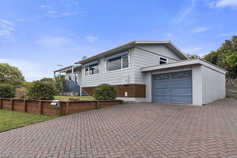 Photo of property in 32 Gillies Avenue, Taupo, 3330