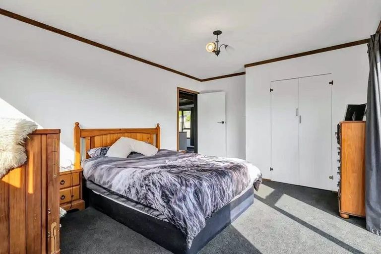 Photo of property in 126 Miranda Street, Stratford, 4332