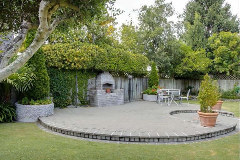 Photo of property in 17 Birdwood Street, Taradale, Napier, 4112