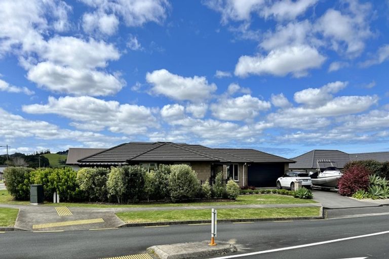 Photo of property in 22 Wainui Avenue, Tikipunga, Whangarei, 0112