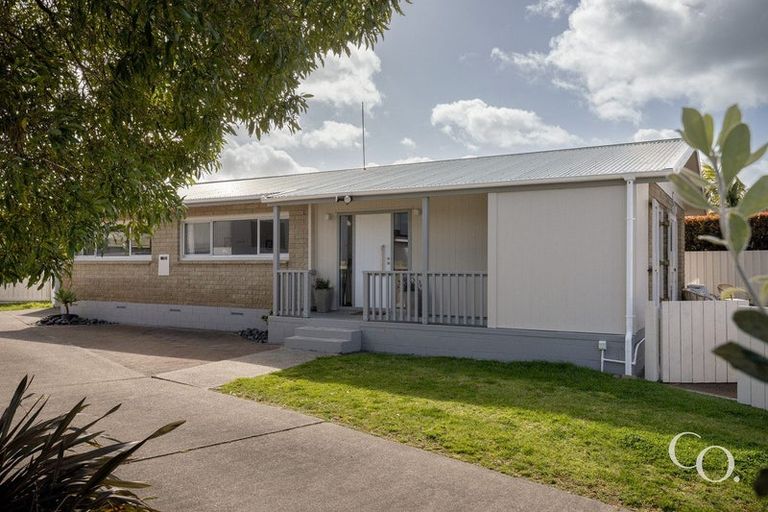 Photo of property in 235a Range Road, Papamoa Beach, Papamoa, 3118