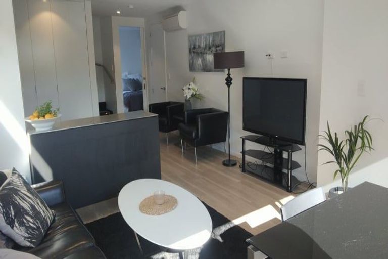 Photo of property in 138a Holly Road, St Albans, Christchurch, 8014