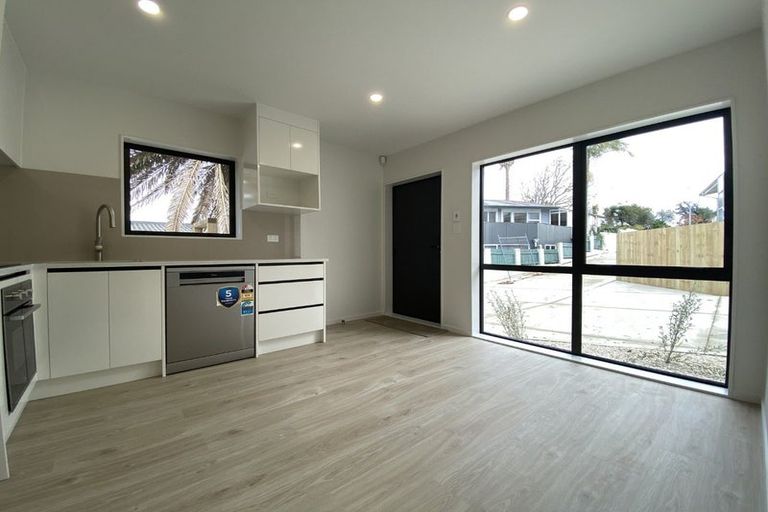 Photo of property in 16b Cardiff Road, Pakuranga, Auckland, 2010