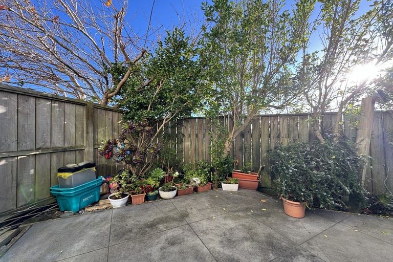 Photo of property in 1e Bould Street, Johnsonville, Wellington, 6037
