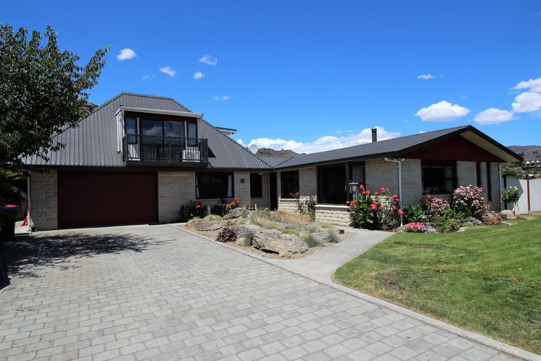 Photo of property in 1 Fox Street, Alexandra, 9320