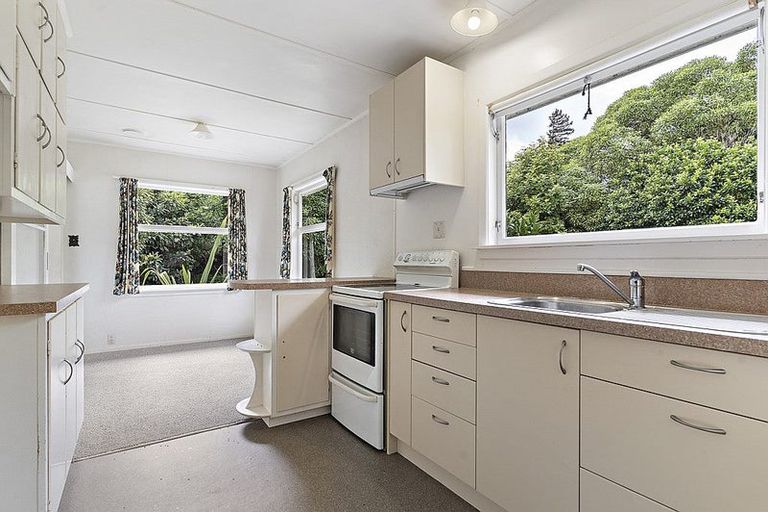 Photo of property in 31 Fox Street, Featherston, 5710