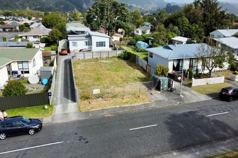 Photo of property in 36 Makarini Street, Paraparaumu, 5032