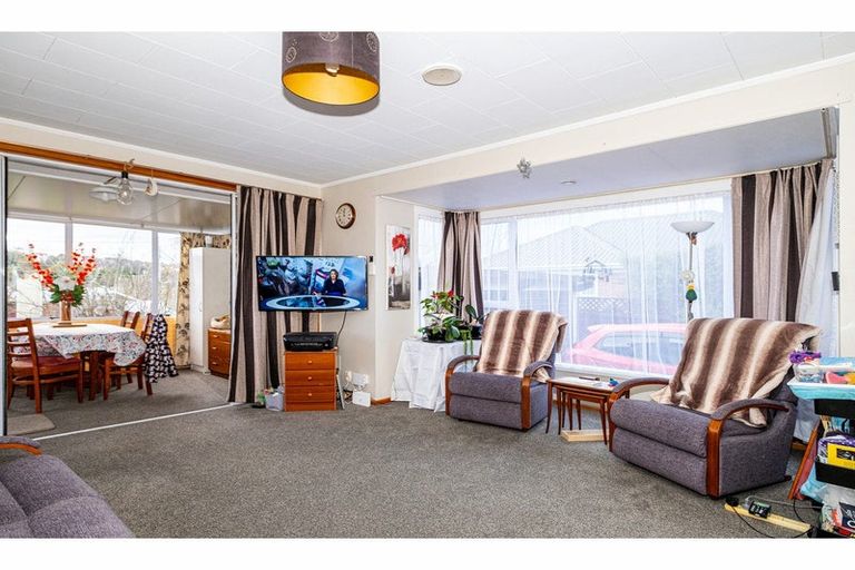 Photo of property in 2/53 Douglas Street, Highfield, Timaru, 7910