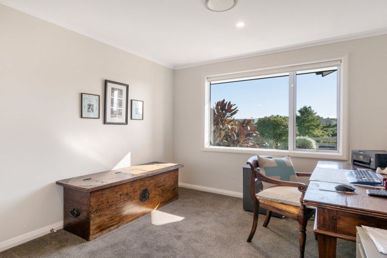 Photo of property in 43 Double Bay Road, Pyes Pa, Tauranga, 3112