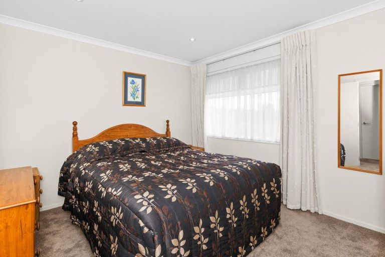 Photo of property in 11 Sue Place, Mahora, Hastings, 4120