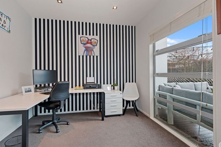 Photo of property in 28 Armour Place, Halswell, Christchurch, 8025