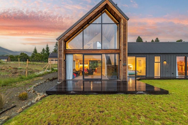 Photo of property in 50 Luge Loop, Castle Hill, 7580