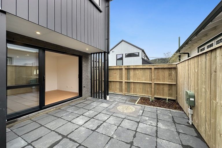 Photo of property in 3/6 Victoria Street, Ebdentown, Upper Hutt, 5018