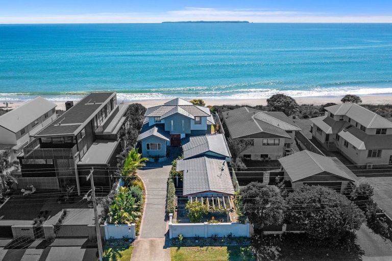 Photo of property in 63 Karewa Parade, Papamoa Beach, Papamoa, 3118