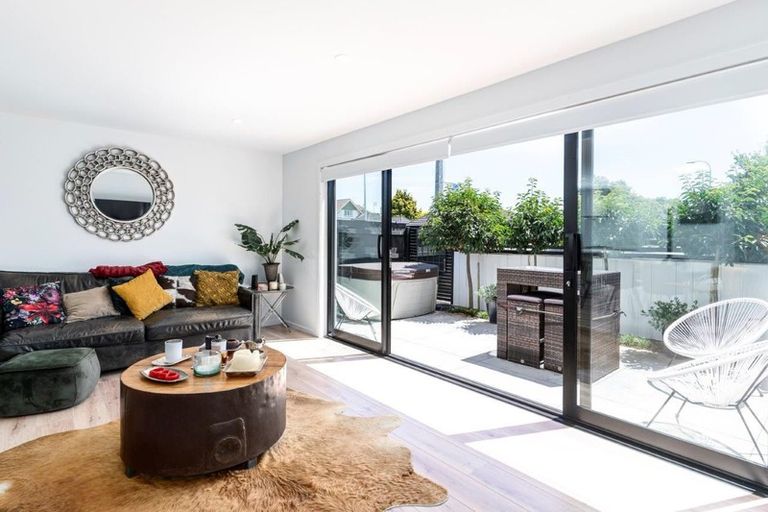 Photo of property in 164a Park Road, West End, Palmerston North, 4410