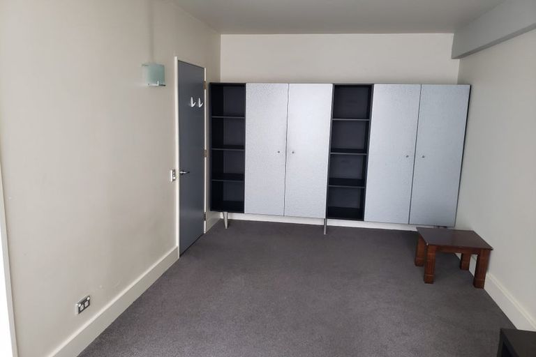 Photo of property in St Pauls Apartments, 30/43 Mulgrave Street, Thorndon, Wellington, 6011