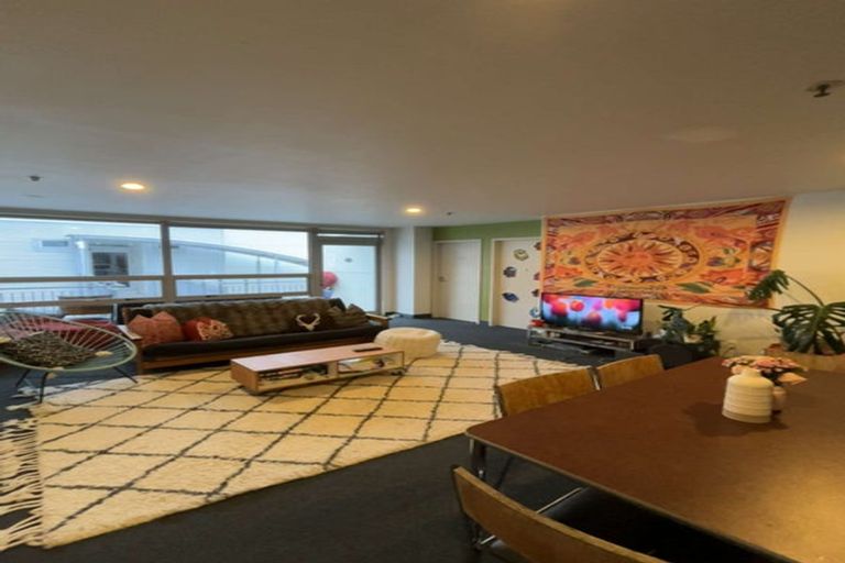 Photo of property in Hanson House, 12/27 Hanson Street, Mount Cook, Wellington, 6021