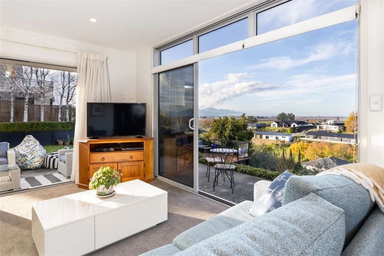 Photo of property in 8 Ridgetop Rise, Fairhall, Blenheim, 7272