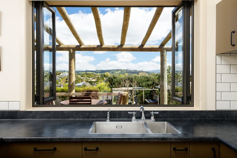 Photo of property in 50 La Colina Place, Bethlehem, Tauranga, 3110