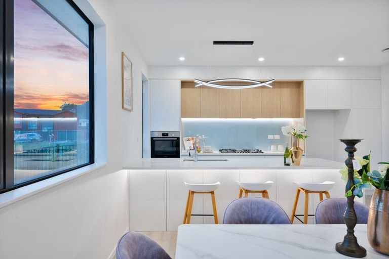 Photo of property in 7 Kiokio Place, Swanson, Auckland, 0614