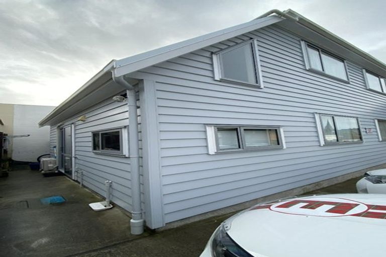 Photo of property in 14 Titan Street, North Dunedin, Dunedin, 9016