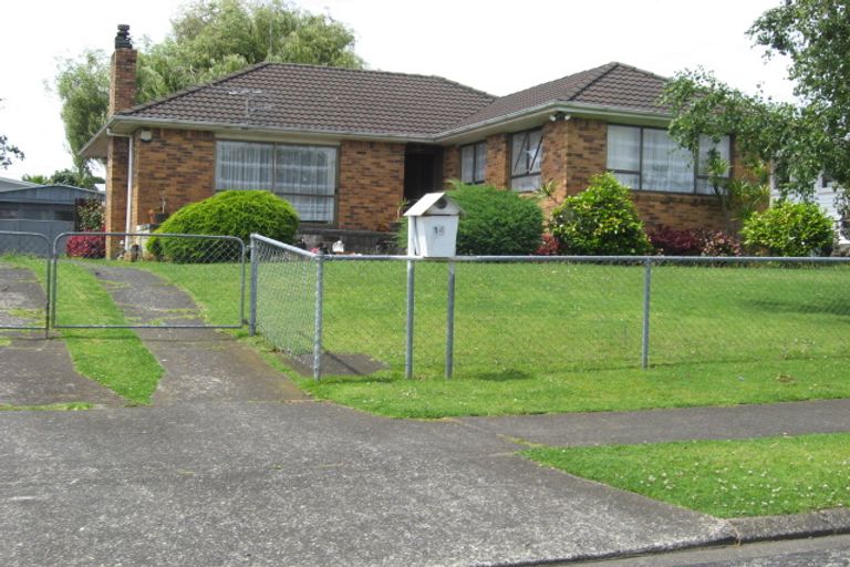 Photo of property in 14 Nicola Place, Mangere, Auckland, 2022