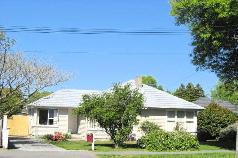 Photo of property in 5 Guildford Street, Burnside, Christchurch, 8053