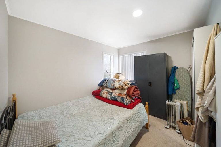 Photo of property in 3 Ilford Crescent, Mangere, Auckland, 2022