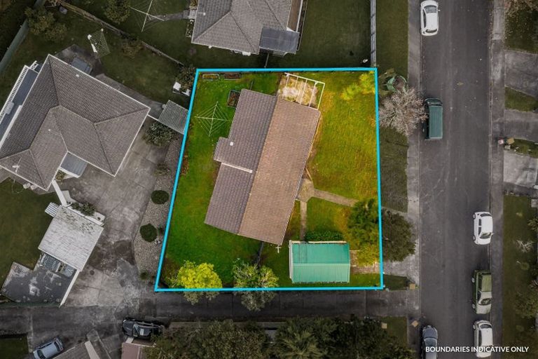 Photo of property in 7 Serwayne Place, Sunnyvale, Auckland, 0612