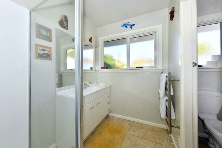 Photo of property in 1/9 Lombard Place, Avonhead, Christchurch, 8042