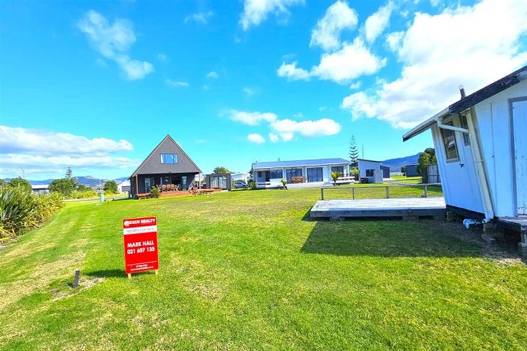 Photo of property in 131 Harbour Drive, Matarangi, Whitianga, 3592