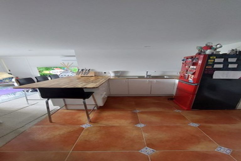 Photo of property in 29 Kingston Heights Road, Kingston, Wellington, 6021