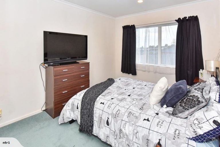 Photo of property in 4 Mattalie Place, Manurewa, Auckland, 2105