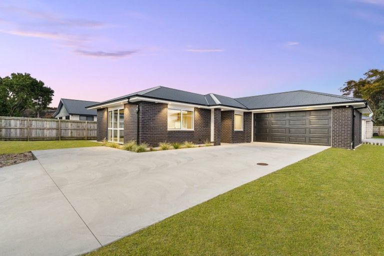 Photo of property in 12 Carrick Robertson Place, Waihi, 3610