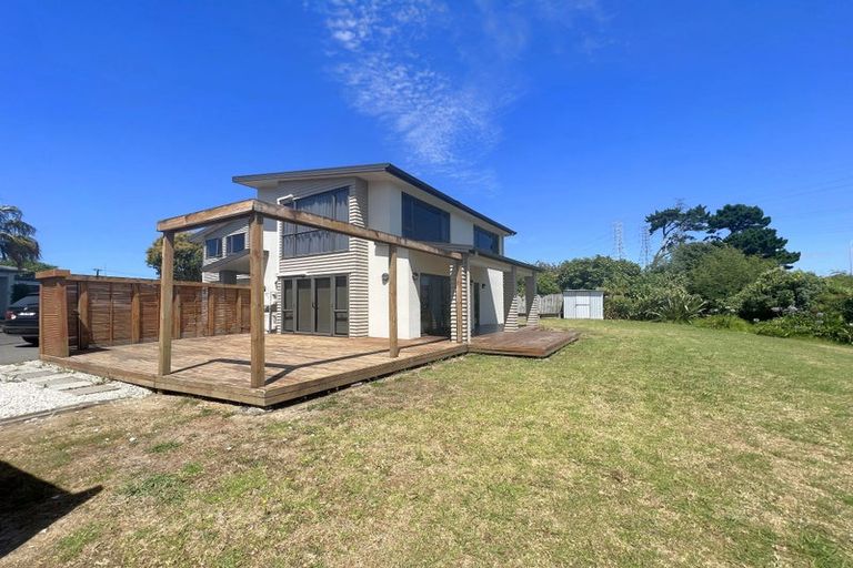 Photo of property in 17d Pakuranga Road, Pakuranga, Auckland, 2010