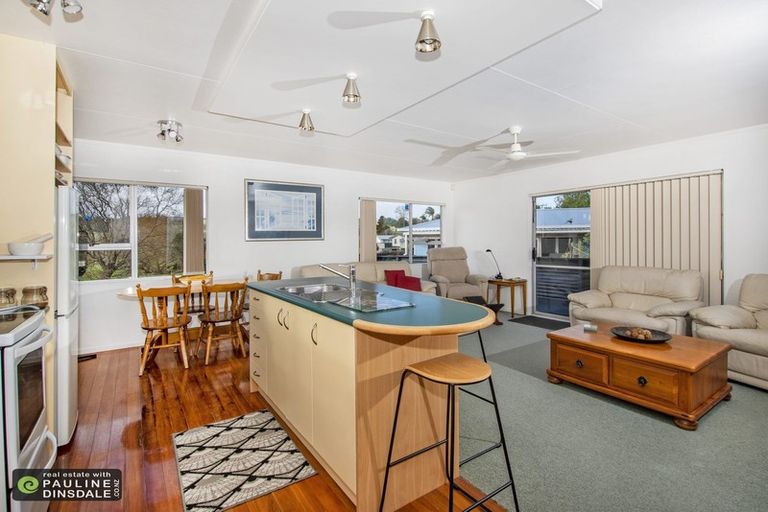 Photo of property in 84 King Street, Hikurangi, 0114