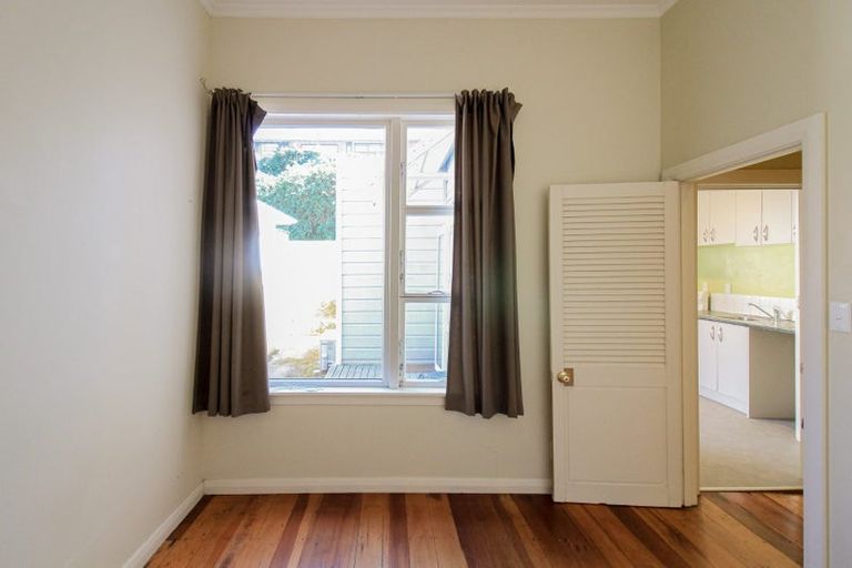 Photo of property in 39 Roy Street, Newtown, Wellington, 6021
