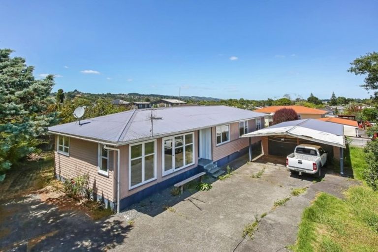 Photo of property in 30 President Avenue, Papakura, 2110