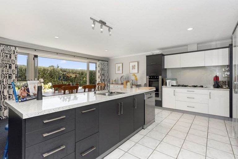 Photo of property in 22 Nielsen Gardens, Rototuna, Hamilton, 3210