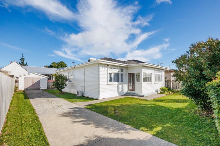Photo of property in 262 Ruahine Street, Terrace End, Palmerston North, 4410