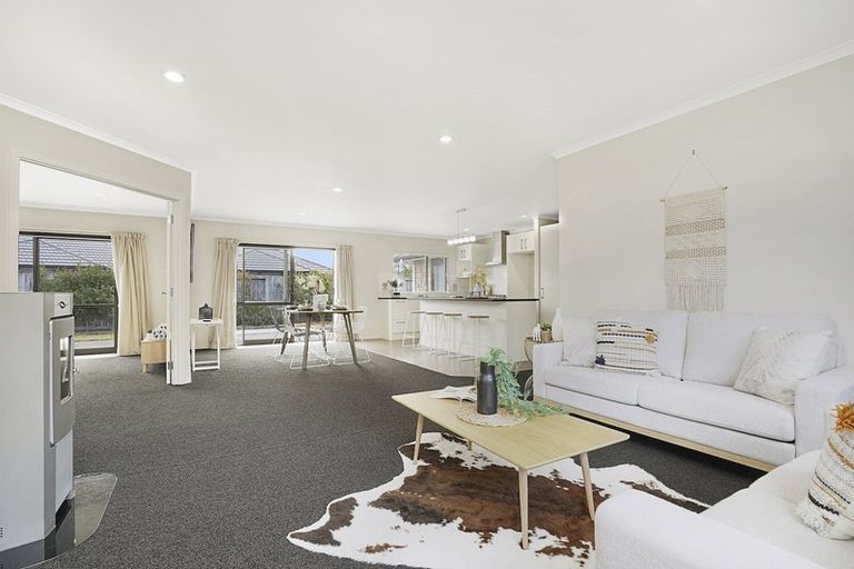 Photo of property in 9 Wessex Place, Rototuna North, Hamilton, 3210