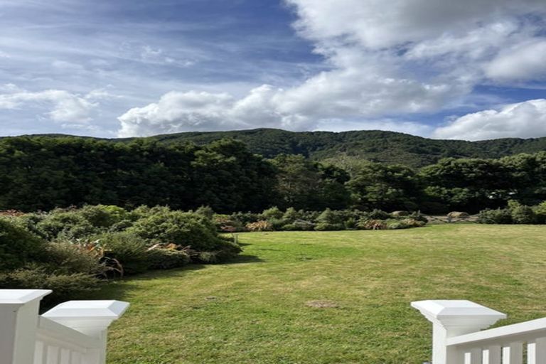 Photo of property in 255 Marchant Road, Kaitoke, Upper Hutt, 5018