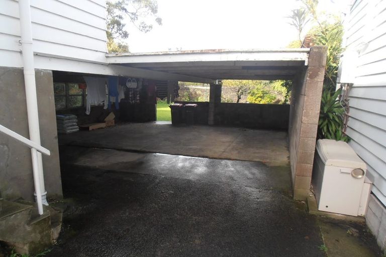 Photo of property in 35 Rocklands Avenue, Mount Eden, Auckland, 1024
