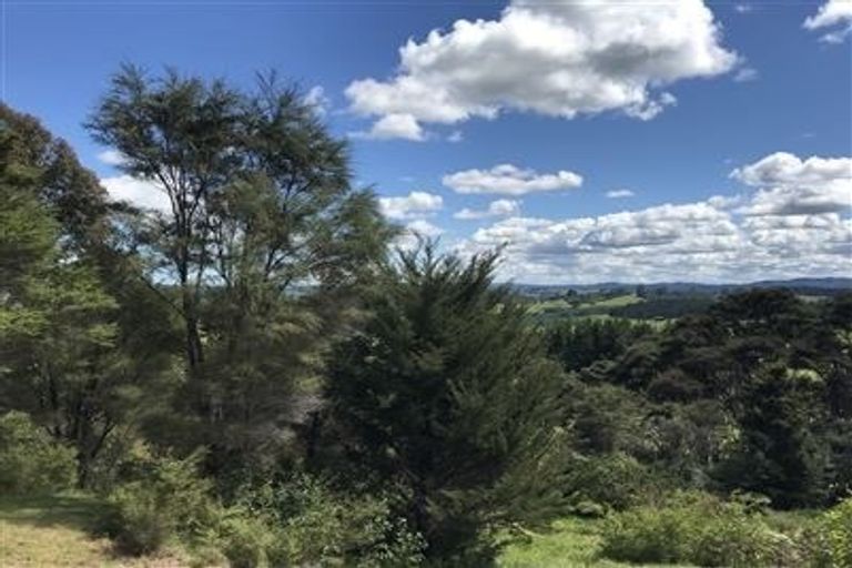 Photo of property in 11 Bald Hill Road, Helensville, Kaukapakapa, 0871