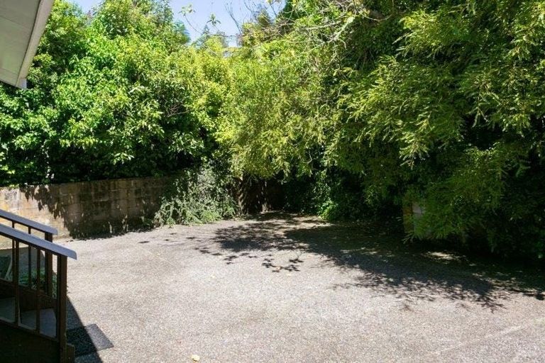 Photo of property in 90 Wakeman Road, Acacia Bay, Taupo, 3330