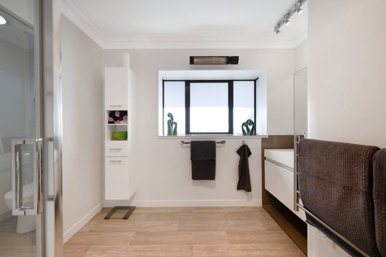 Photo of property in 42a Karaka Road, Otumoetai, Tauranga, 3110